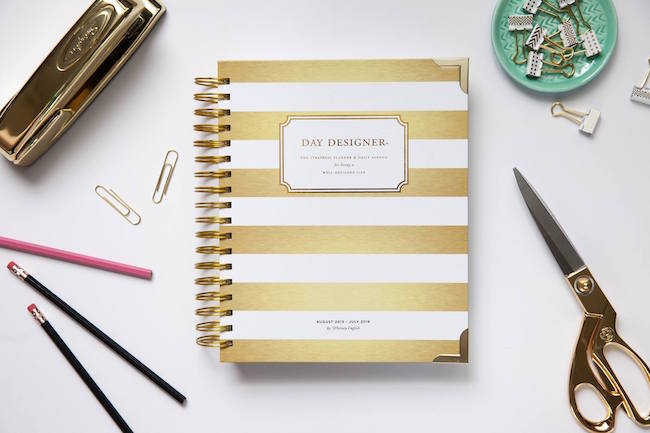 A Dash of Time: Whitney English Day Designer REVIEW!  Day designer planner,  Day designer, Planner addicts