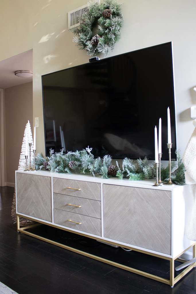 christmas tv stand decor 