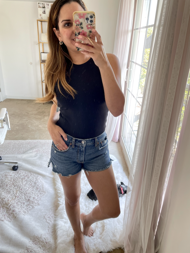 abercrombie mid rise mom short review