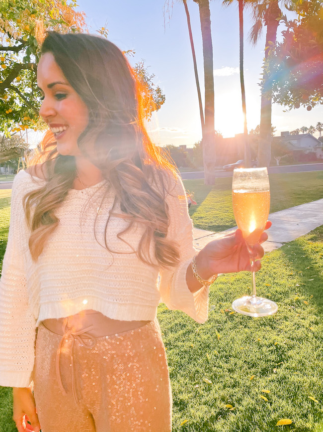 25+ Gorgeous and Glam NYE Outfit Ideas