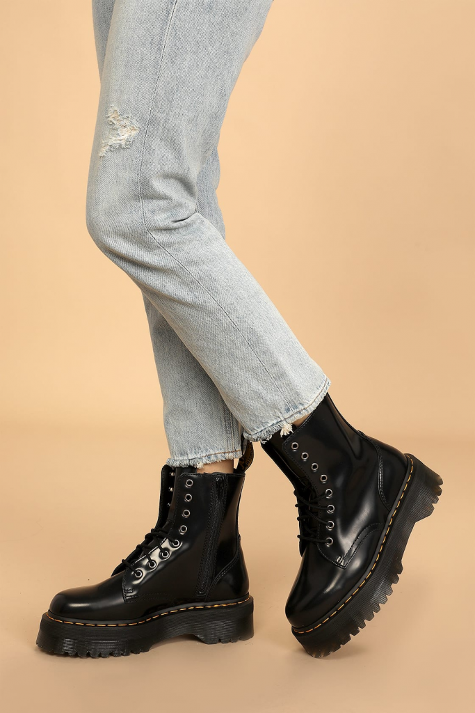 10 Combat Boots Outfits – Cute Ways to Wear Combat Boots in 2023