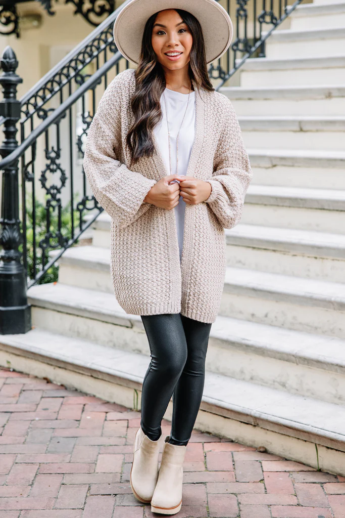 chunky cardigan fall outfit idea