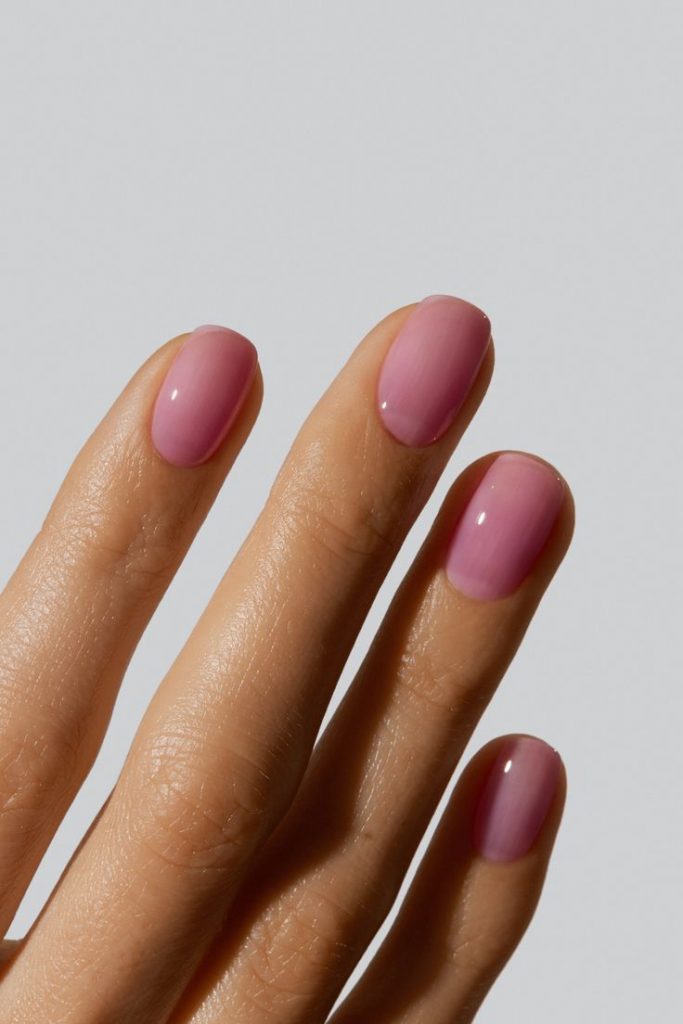 neutral pink nails