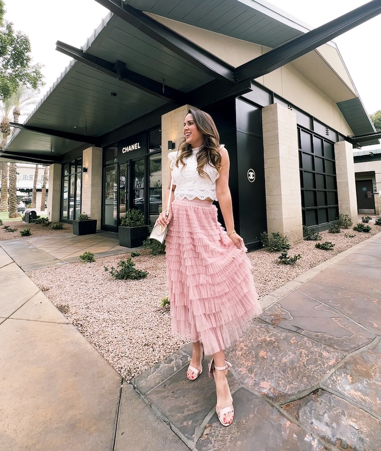 pink tulle skirt outfit with lace top 