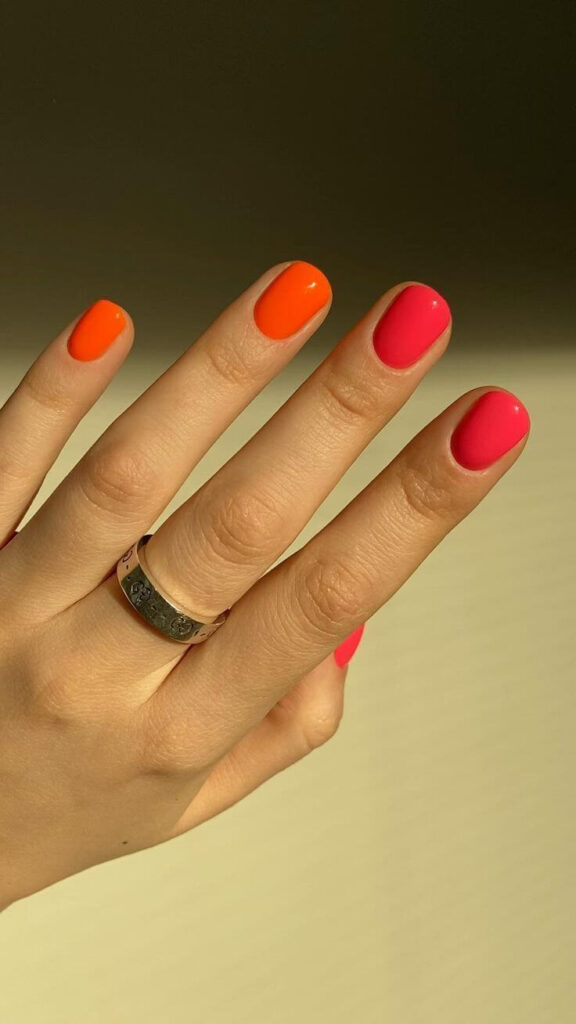 Hot orange and pink nails for summer