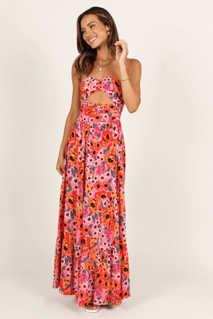 ideas for beach wedding guest dress
