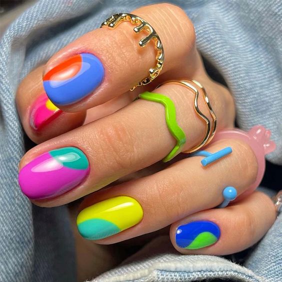 colorblock nail idea for school press on set