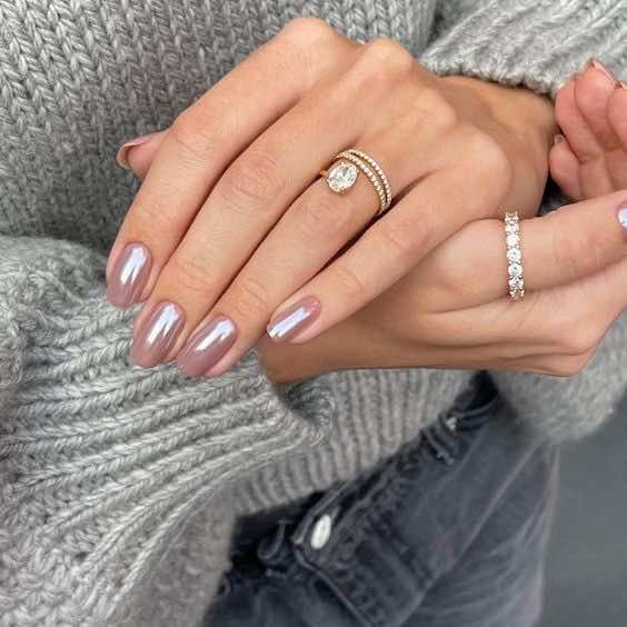 mauve chrome nails for fall subtle