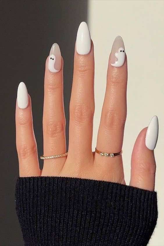 cute ghost white nails for halloween