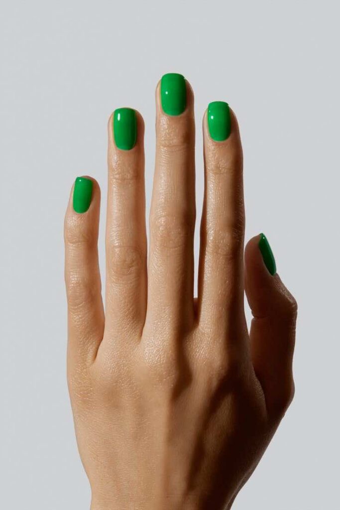 green nails for halloween inspiration