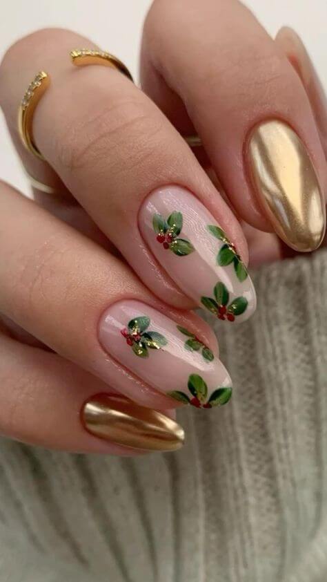 holly and metallic christmas nails inspo