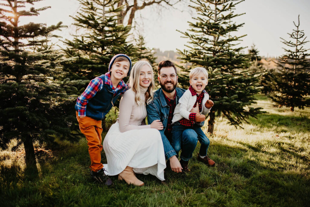 winter photoshoot outfits for family pictures