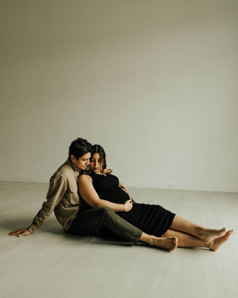 studio inspiration maternity photoshoot for couples 