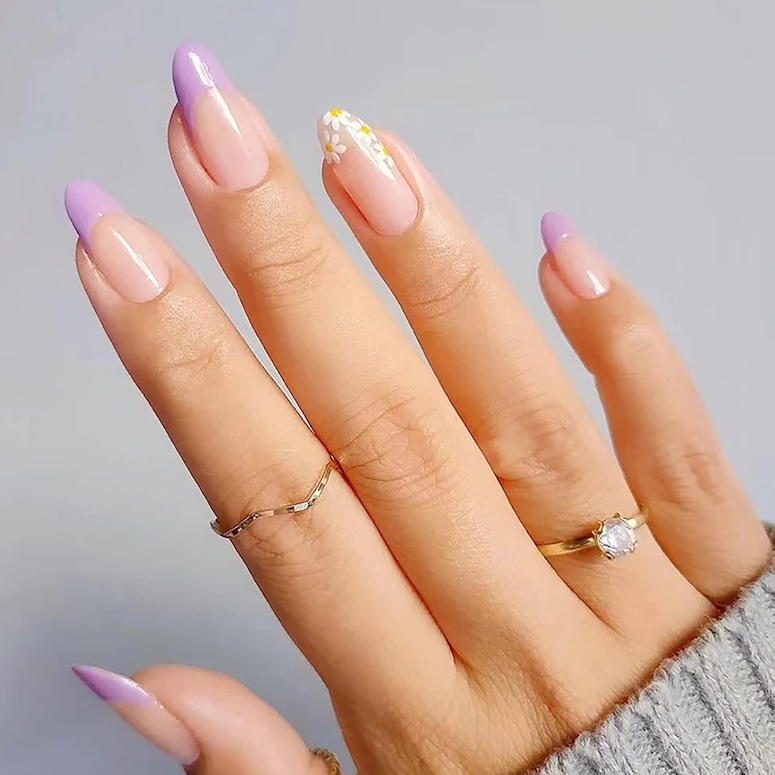 light purple french manicure floral nail 