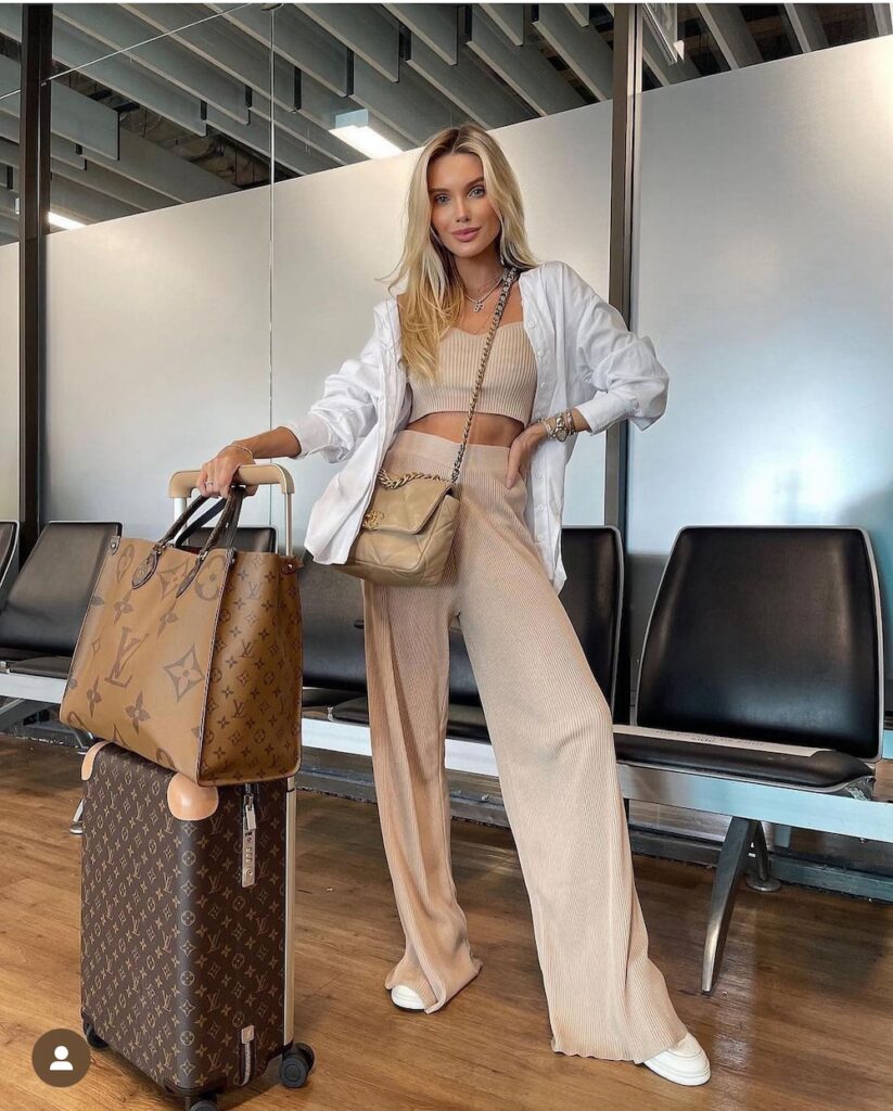 summer airport outfits