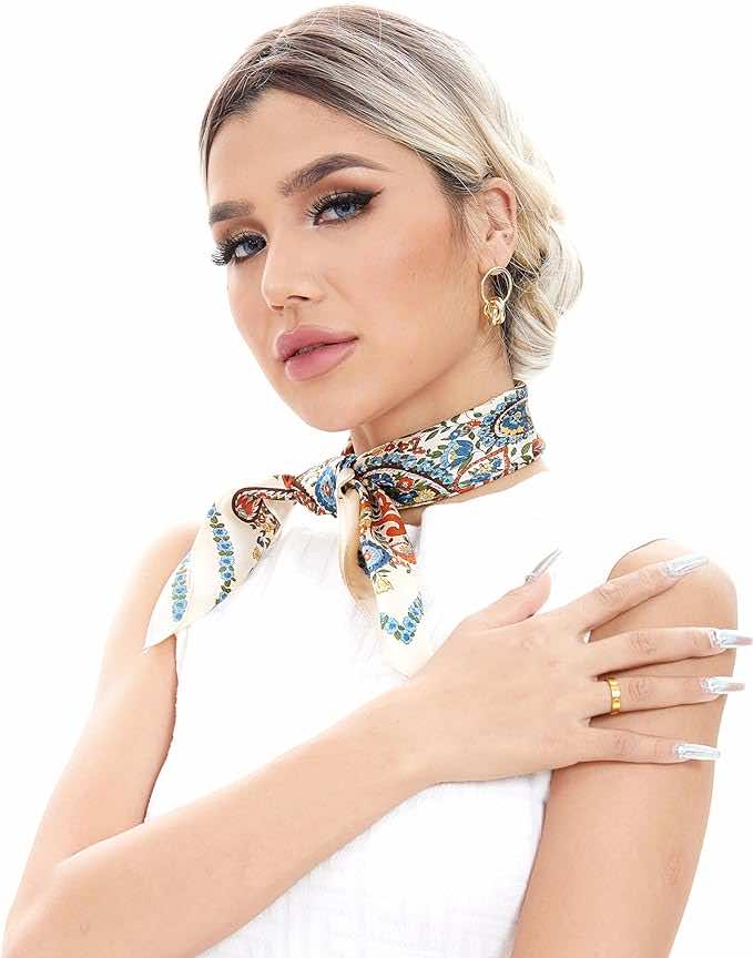 how to wear a summer scarf