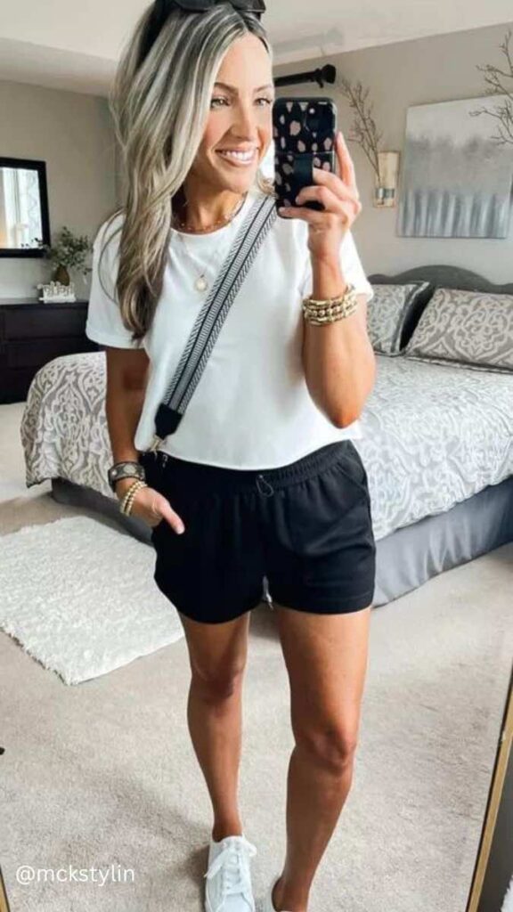 cute sweatshorts outfits