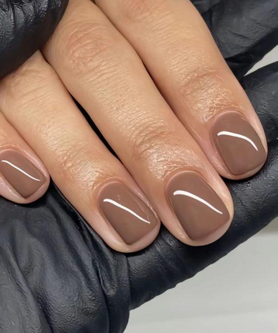 cute brown nail ideas for fall