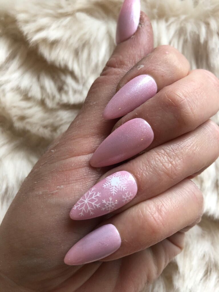 pink snowflake nail design ideas