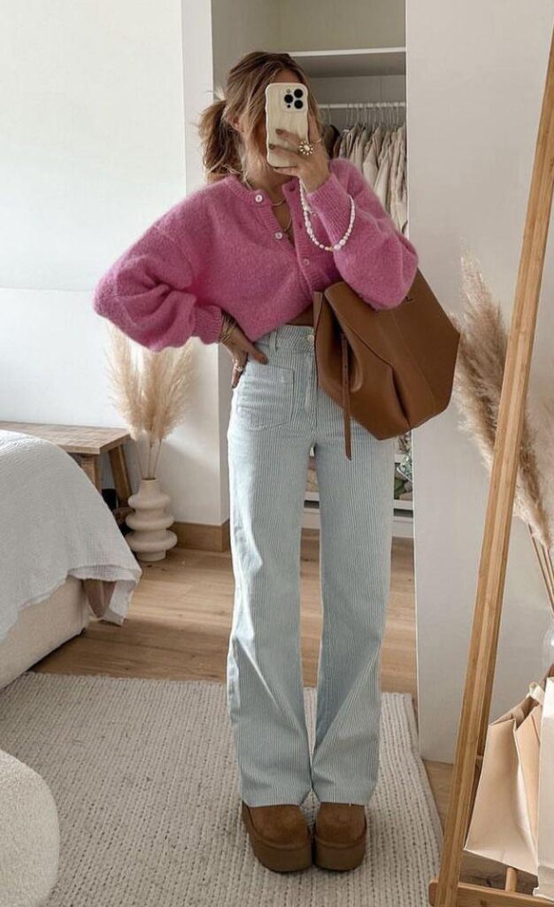 cute ways to wear wide leg jeans
