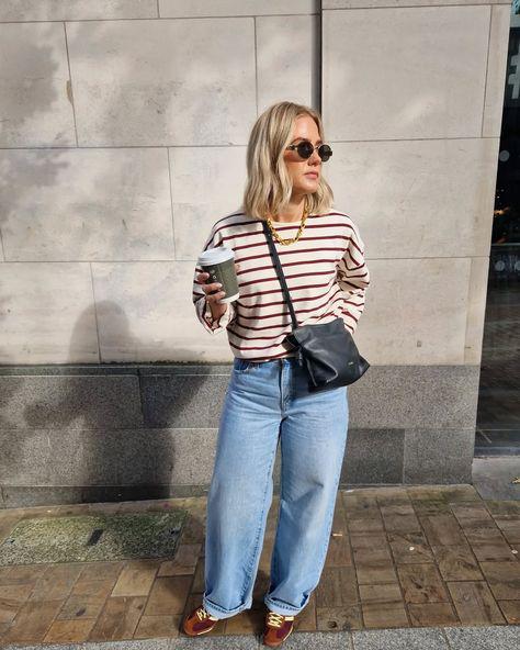 simple how to wear wide leg jeans