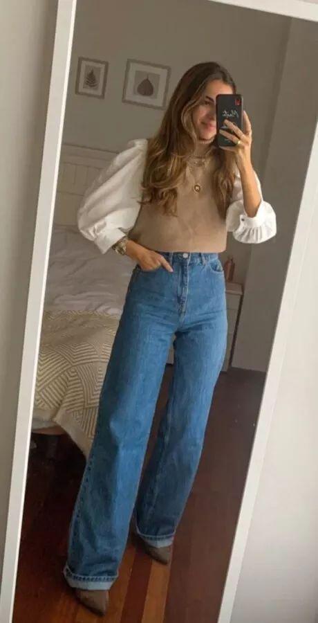 how to wear wide leg jeans 