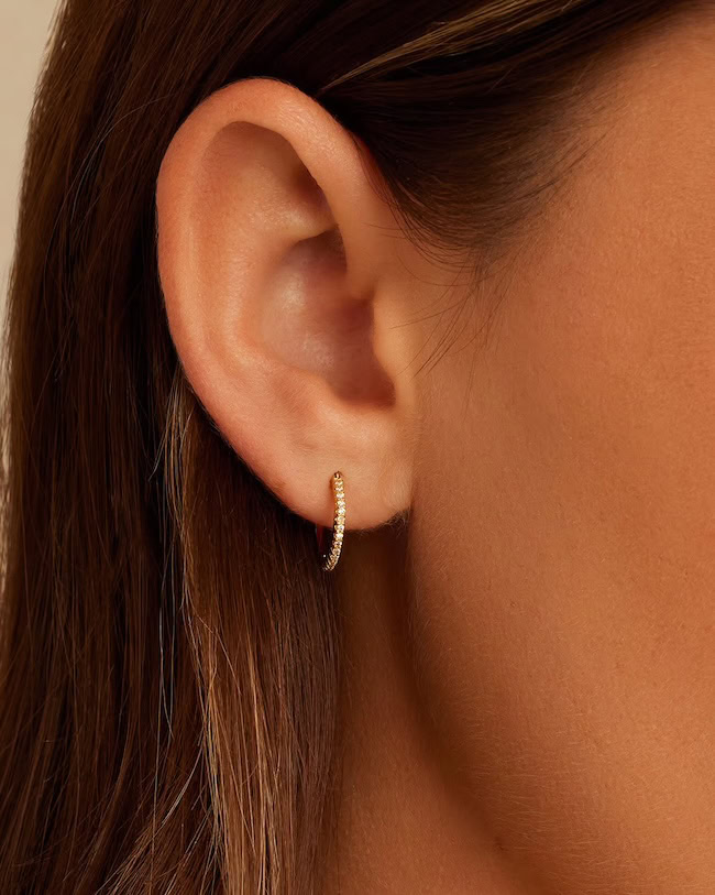 gold hoop huggie earrings 