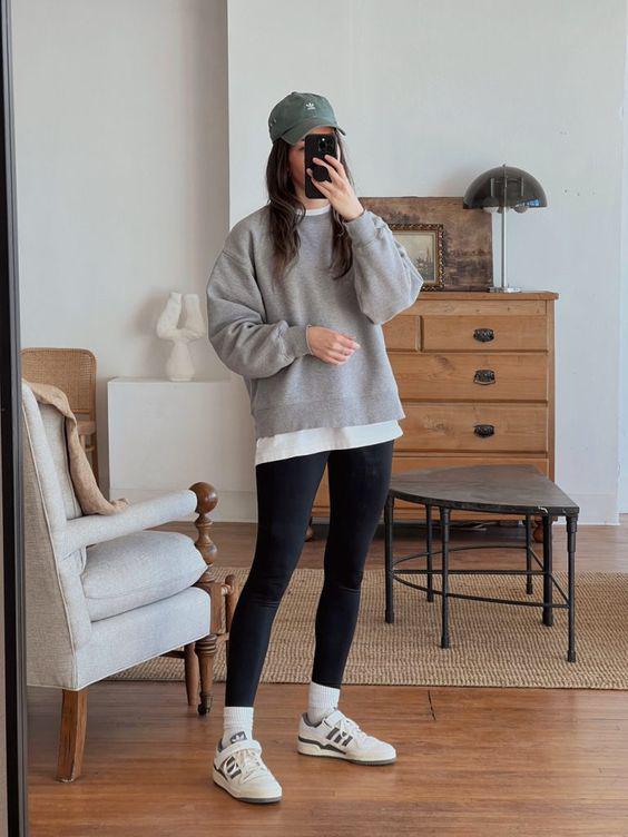 cozy cute baseball mom outfits
