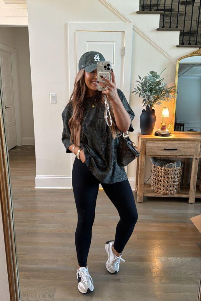 comfy cute baseball mom outfits