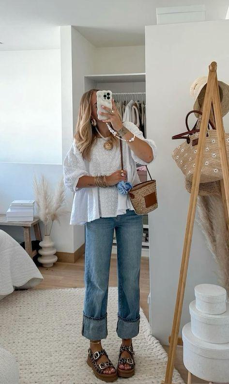 chic school drop off outfits for moms